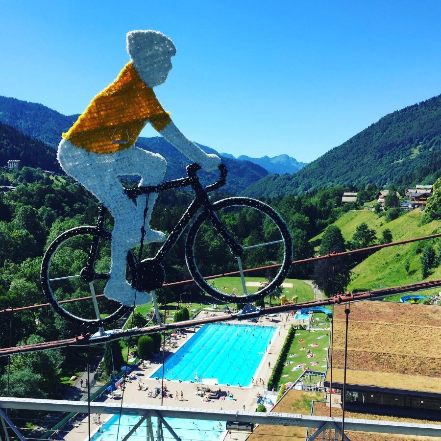 'petite Ferme Les Bouts' Apartment, Sleeps 6, Nr Morzine *